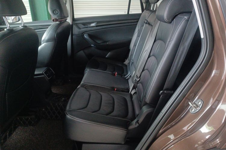 斯柯达 柯迪亚克 2018款 TSI330 7座两驱豪华优享版中控内饰7004