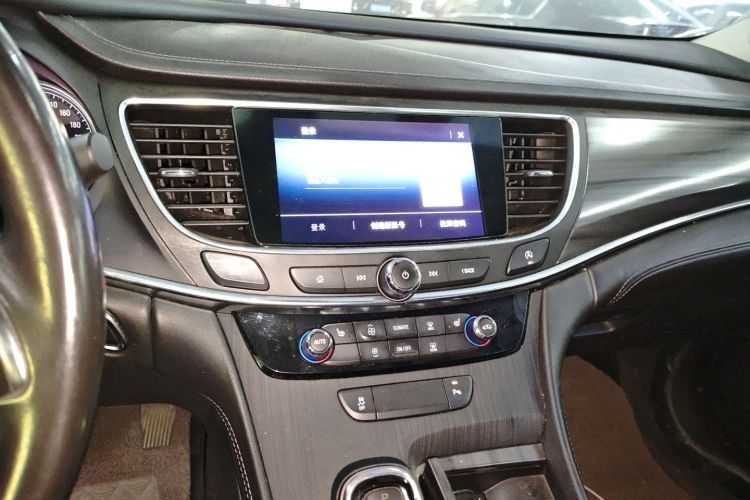 别克 君越 2021款 552T 豪华型局部细节16