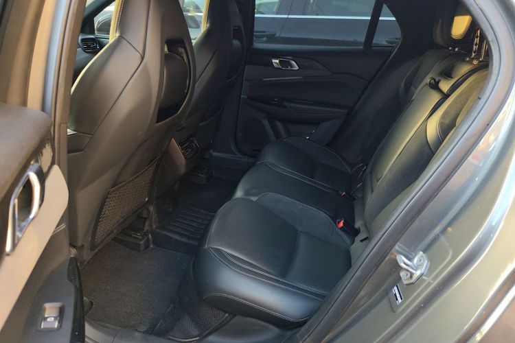 领克03 2022款 2.0TD DCT劲Pro中控内饰21