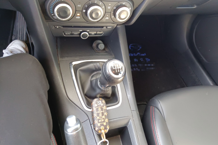 马自达3 昂克赛拉 2014款 三厢 1.5L 手动舒适型局部细节18