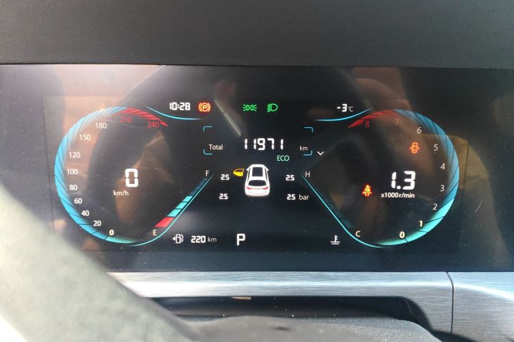 长安CS35PLUS 2023款 畅享版 1.4T DCT豪华型中控内饰14