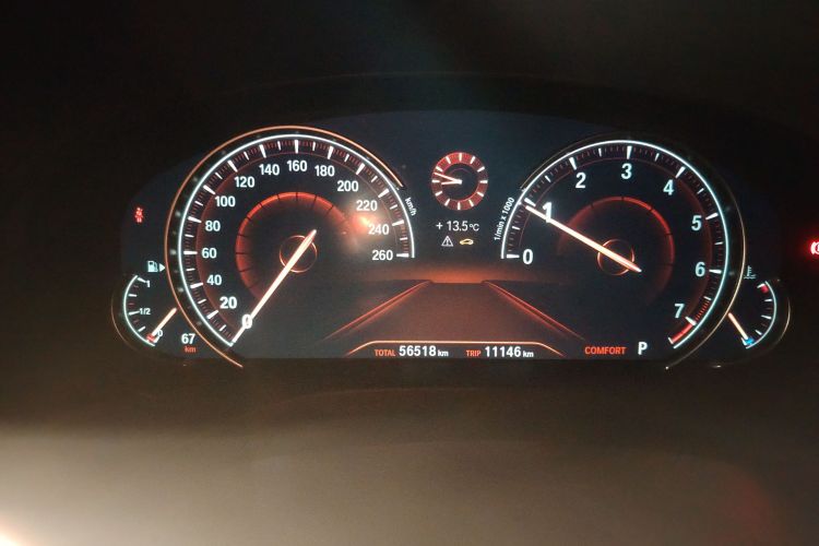 宝马X4 2019款 xDrive25i M运动套装中控内饰14