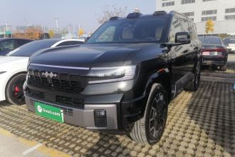 方程豹 豹8 2025款 智勇旗舰版 6座