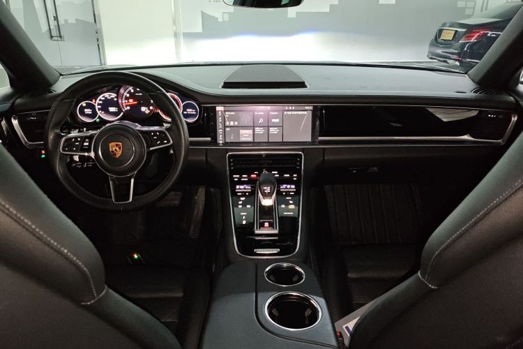 保时捷 2017款 Panamera 3.0T中控内饰12