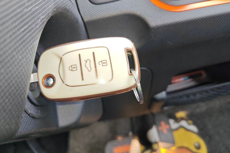 五菱汽车 宏光MINIEV 2021款 马卡龙时尚款 三元锂中控内饰11