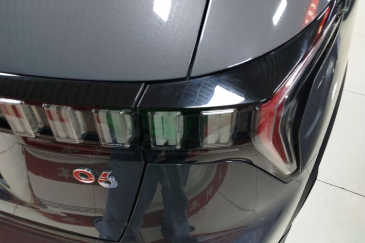 领克06 2023款 Remix 1.5T 劲Pro车身外观6006