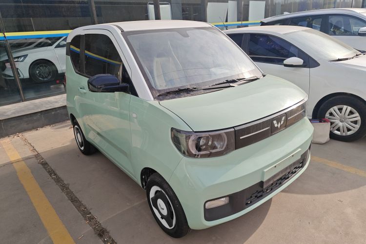 五菱汽车 宏光MINIEV 2022款 马卡龙时尚款 磷酸铁锂车身外观3