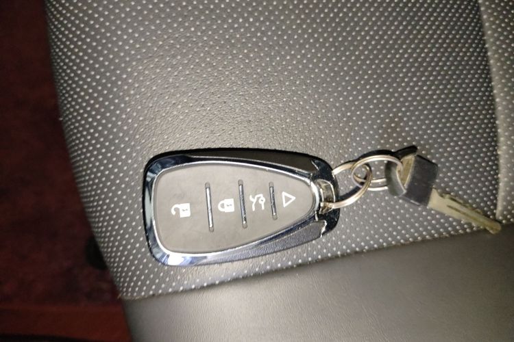 日产 奇骏 2014款 2.0L CVT舒适版 2WD中控内饰11