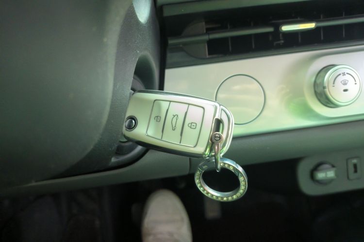 长安启源 长安Lumin 2023款 205km 香沁款中控内饰11