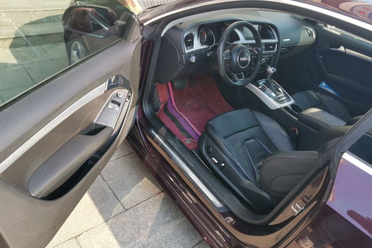 奥迪A5 2014款 Coupe 45 TFSI中控内饰20