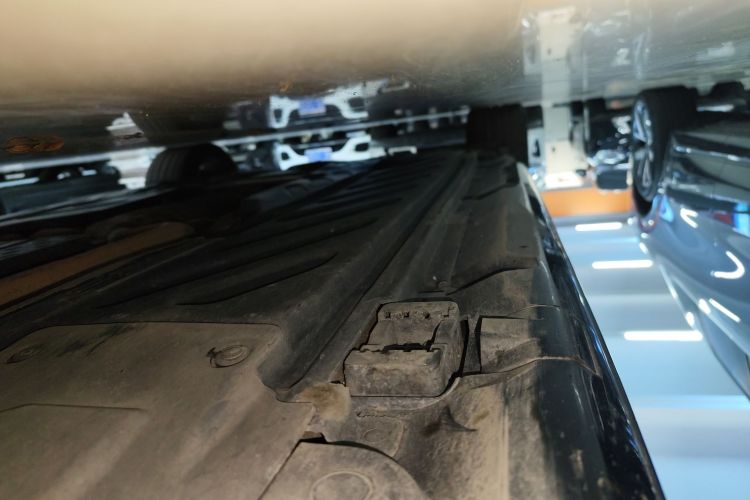 奔驰C级(进口) 2021款 C 200 轿跑车局部细节9001