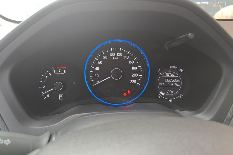 本田 缤智 2015款 1.8L CVT两驱精英型中控内饰14