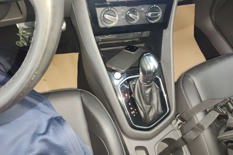 捷达VS7 2020款 1.4T 自动悦享型局部细节18