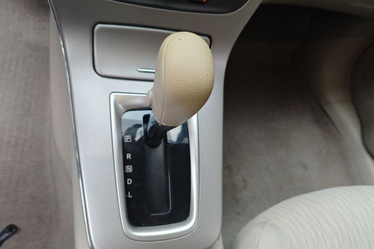 日产 轩逸 2012款 1.8XE CVT舒适版局部细节18