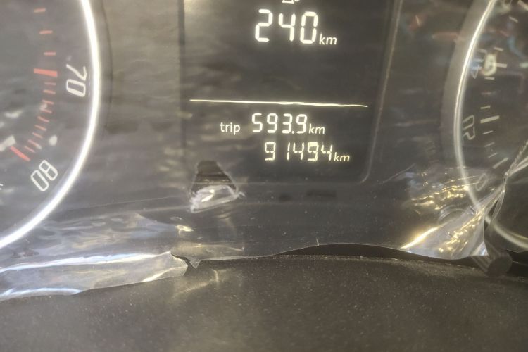 斯柯达 明锐 2015款 经典款 1.6L 自动逸杰版中控内饰15