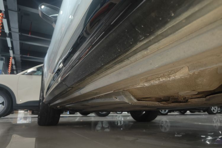 奥迪Q2L 2021款 35 TFSI 进取动感型局部细节9002