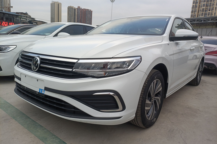 大众 宝来 2025款 改款 200TSI DSG悦行导航版车身外观4