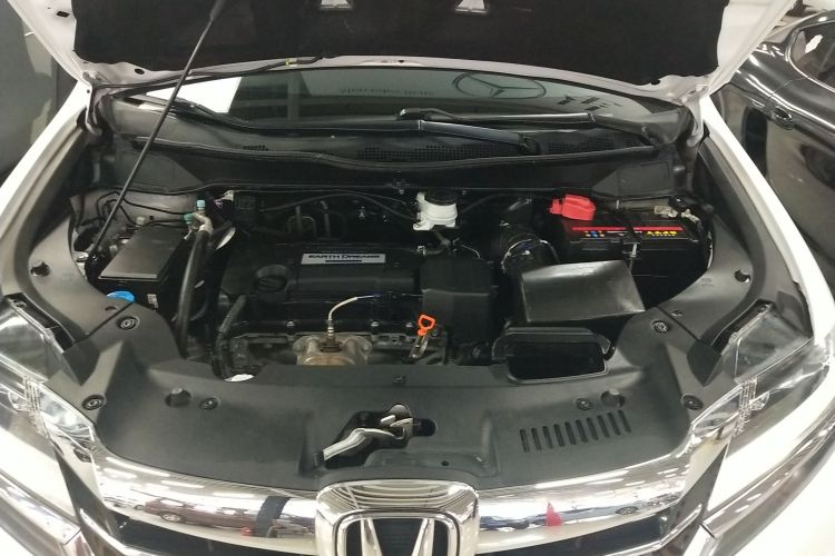 本田 艾力绅 2016款 2.4L 豪华版机舱底盘24