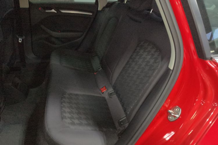 奥迪A3 2016款 Sportback 35 TFSI 领英型中控内饰21