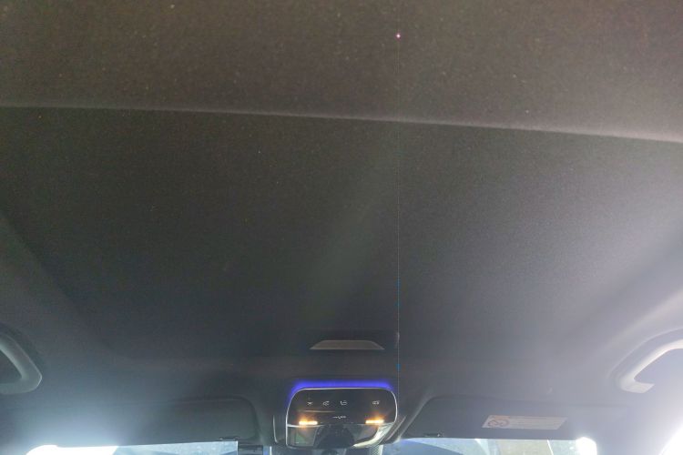 奔驰C级 2023款 改款 C 200 L 运动版局部细节22