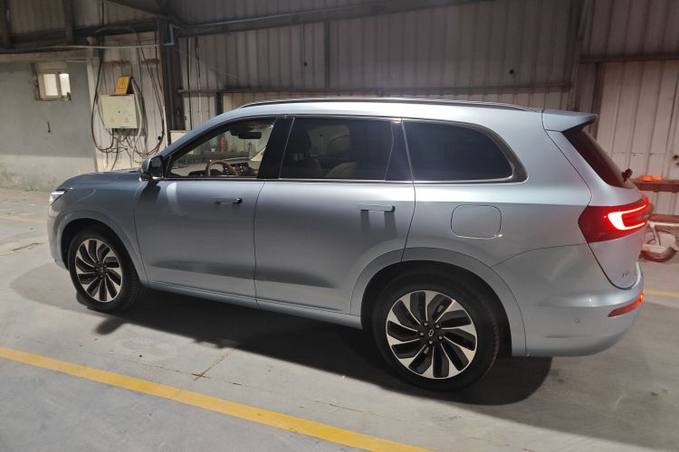 鸿蒙智行 问界M7 2024款 1.5T 智驾后驱Pro版 5座车身外观6003