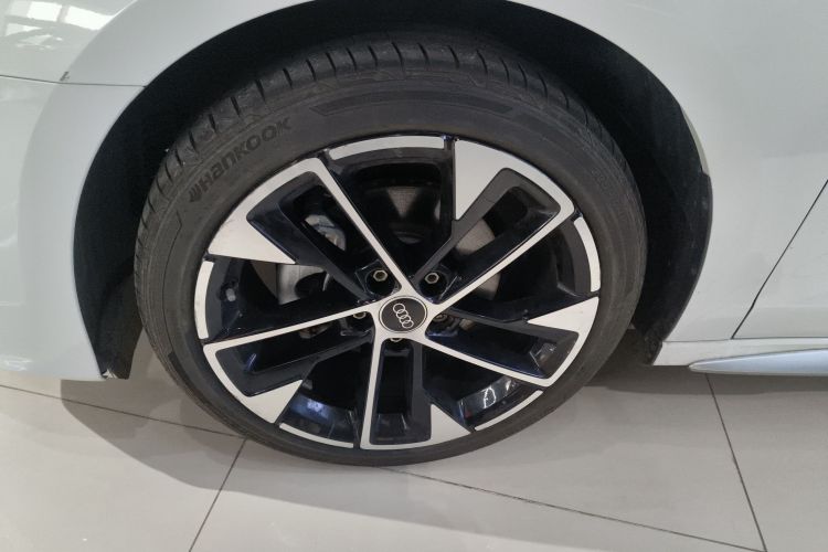 奥迪A3 2021款 A3L Limousine 35 TFSI 时尚运动型车身外观6007