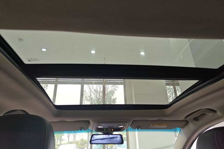 凯迪拉克XTS 2018款 28T 精英型局部细节22