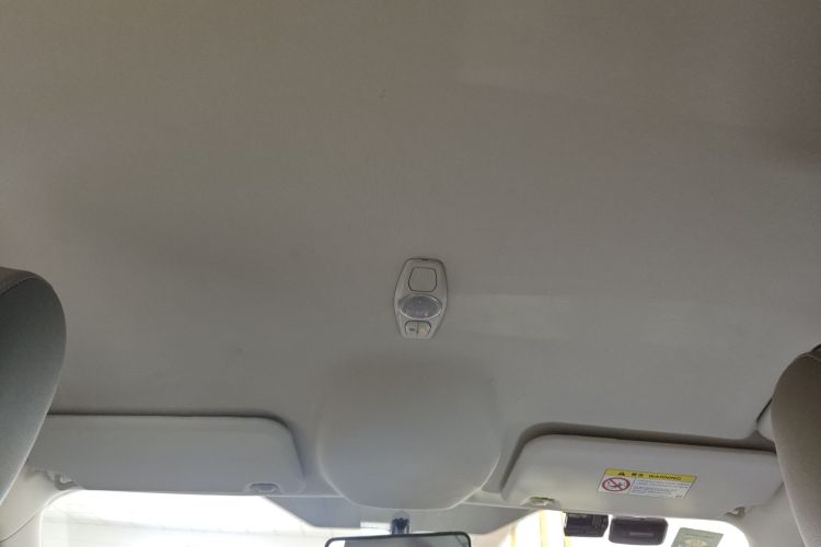 福特 福克斯 2017款 三厢 1.6L 自动舒适型智行版中控内饰22