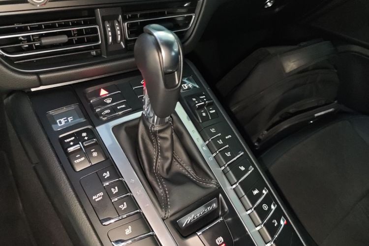 保时捷 2018款 Macan 2.0T局部细节18