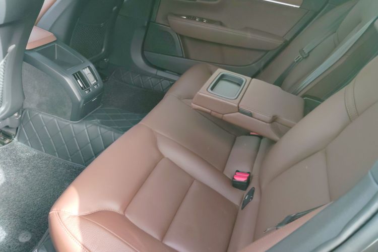 沃尔沃S90 2021款 B5 智逸豪华版中控内饰7004