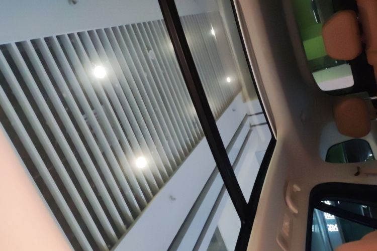 蔚来ES8 2018款 创始版中控内饰22