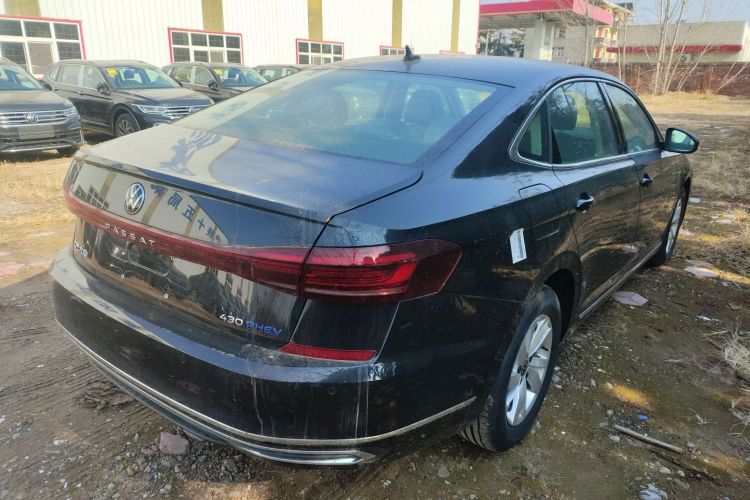 大众 帕萨特新能源 2025款 430PHEV 混动商务版车身外观6005