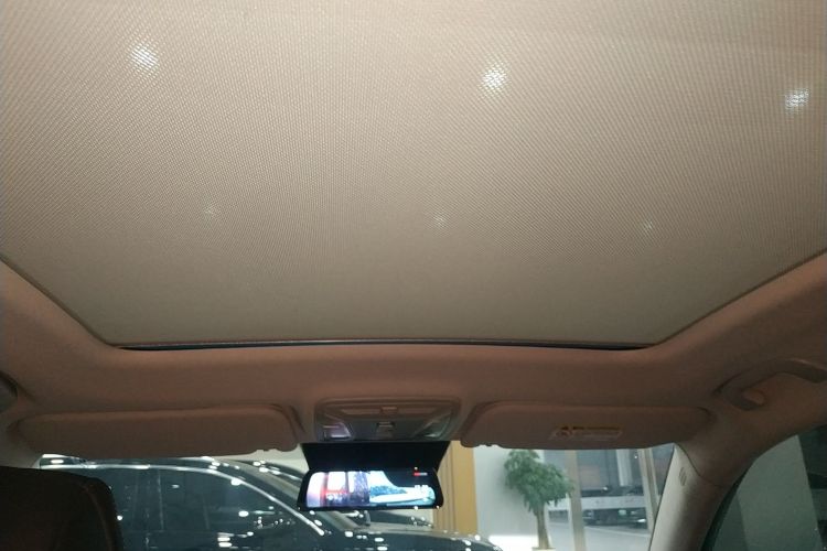 红旗HS5 2023款 2.0T 旗享Pro版中控内饰22