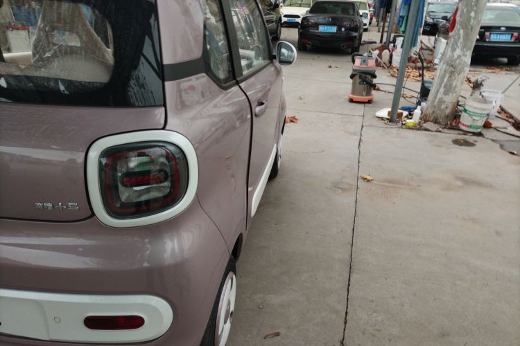 奔腾小马 2026款 222km 萌趣马 Plus车身外观9