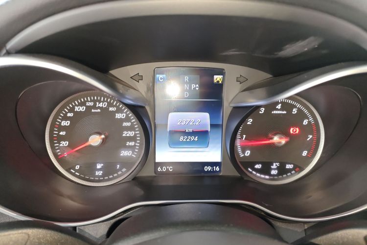 奔驰C级 2015款 改款 C 180 L 运动型中控内饰14