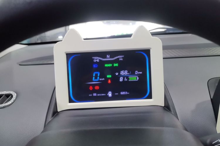 长安启源 长安Lumin 2022款 210km 香甜款中控内饰14