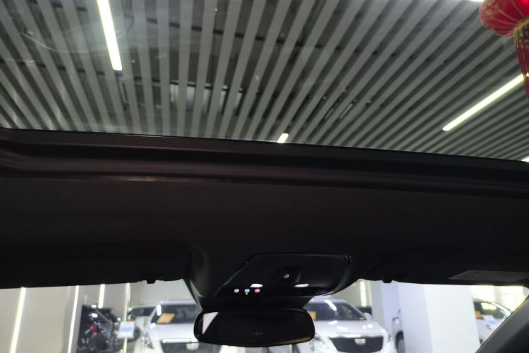 凯迪拉克GT4 2023款 25T 豪华型中控内饰22