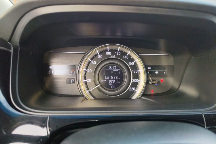 本田 艾力绅 2016款 2.4L 舒适版中控内饰14