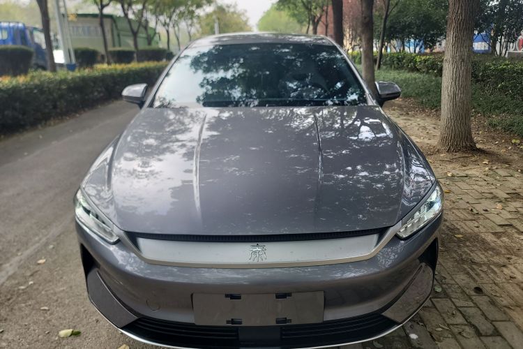 比亚迪 秦PLUS 2024款 荣耀版 EV 420KM领先型车身外观6001