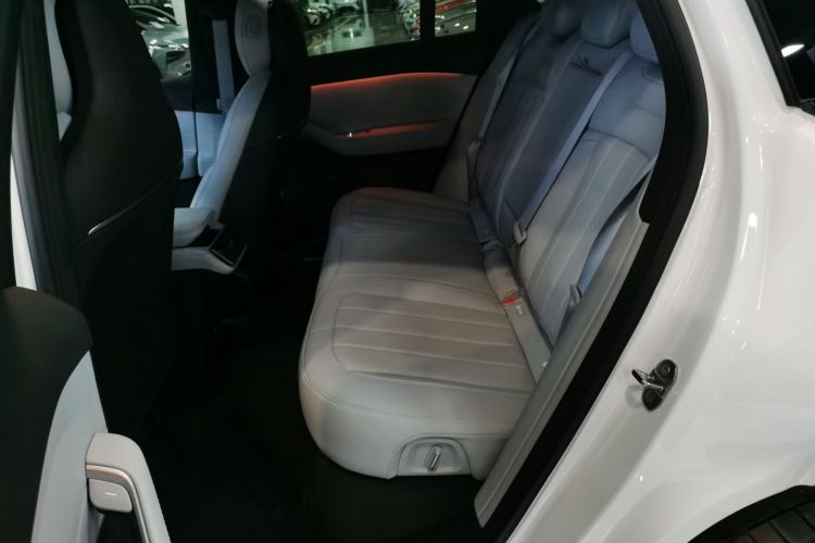 蔚来ES6 2024款 75kWh中控内饰21