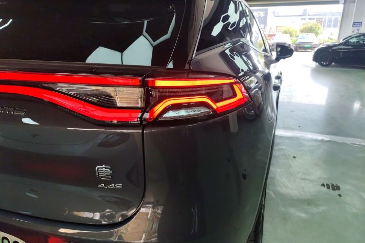 比亚迪 唐新能源 2022款 EV 635KM 四驱旗舰型车身外观6006