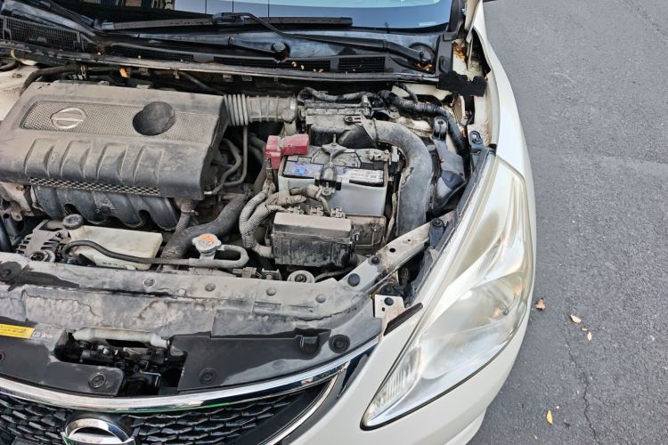 日产 骐达TIIDA 2014款 1.6L CVT酷咖版局部细节9007