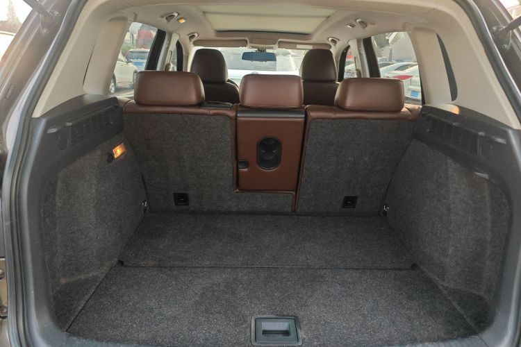 大众 途观 2015款 1.8TSI 自动两驱豪华型机舱底盘23