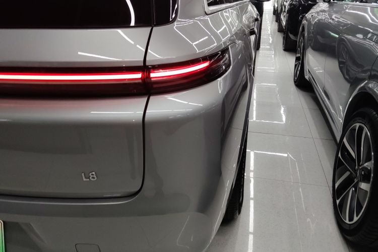 理想汽车 理想L8 2024款 Pro车身外观9