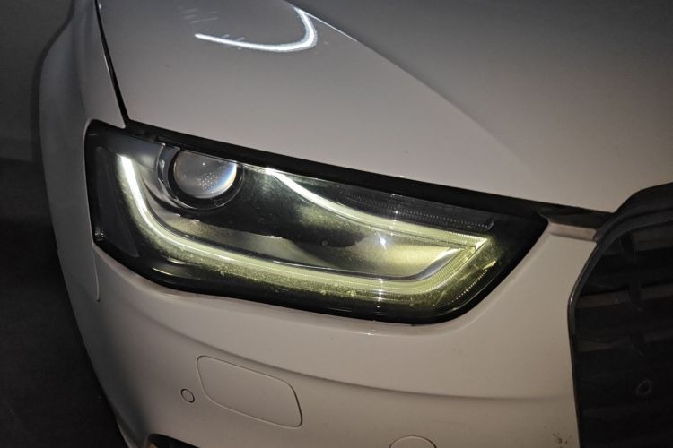 奥迪A4L 2013款 35 TFSI 自动标准型车身外观6006