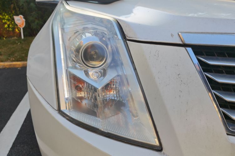 凯迪拉克SRX 2015款 3.0L 舒适型车身外观6006