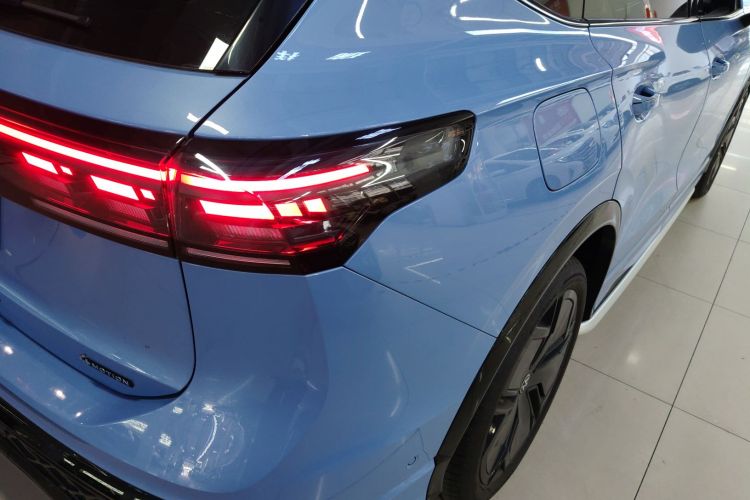 大众 途观L 2024款 PRO 380TSI 四驱R-Line智尊版车身外观9