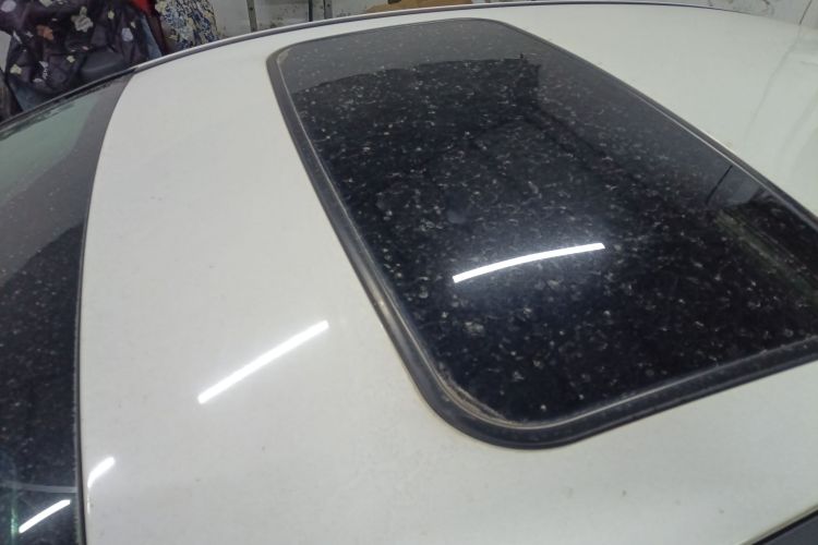 福特 福克斯 2017款 三厢 EcoBoost 125 自动超能风尚型智行版局部细节57