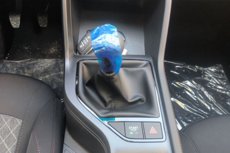 荣威i5 2026款 1.5L 手动舒享版中控内饰18