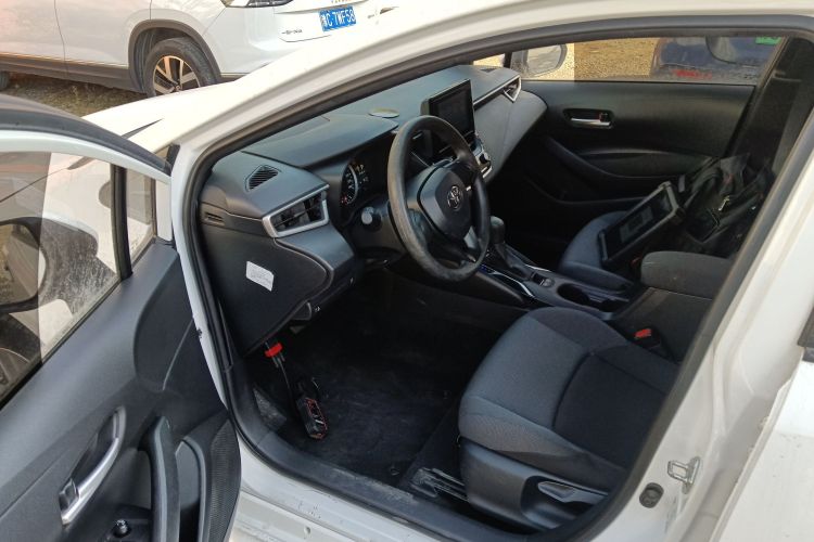 丰田 雷凌 2021款 TNGA 1.5L CVT进取版中控内饰7003